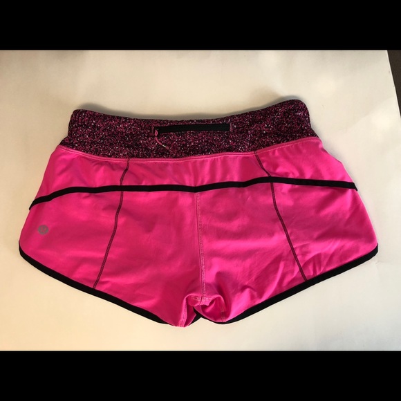 Lululemon Speed Short 4-way stretch - Picture 3 of 5